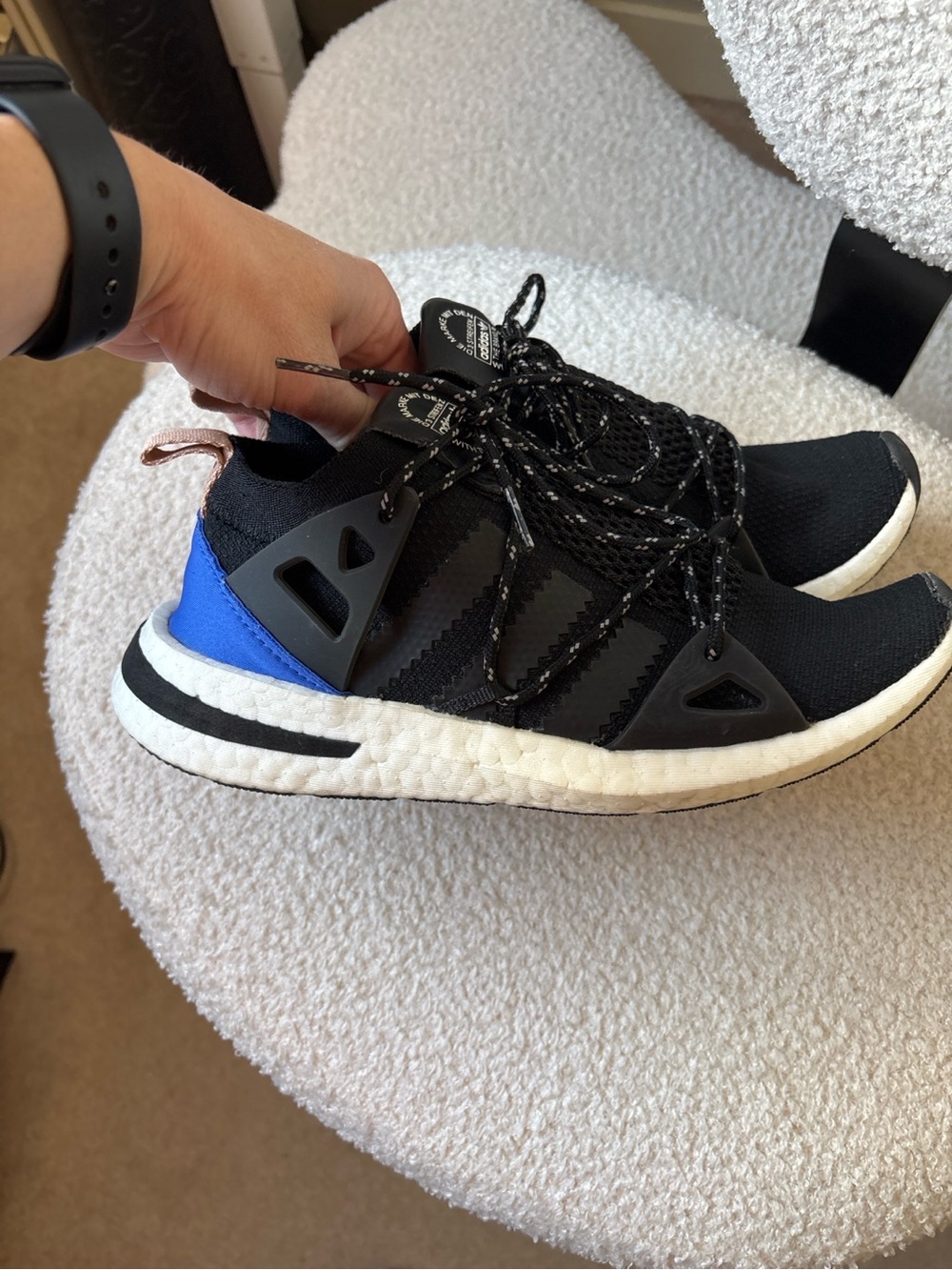 Adidas Originals ARKYN Boost Sneakers Women’s Size 6.5 Black Blue Running Shoes